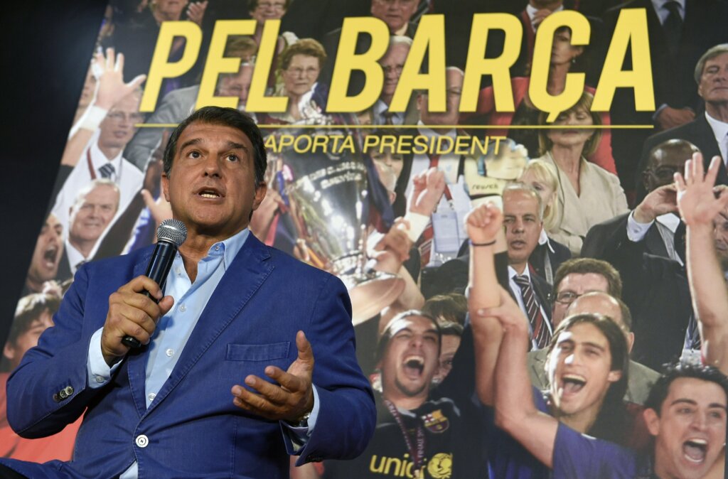 Barcellona, Laporta conferma la sua candidatura