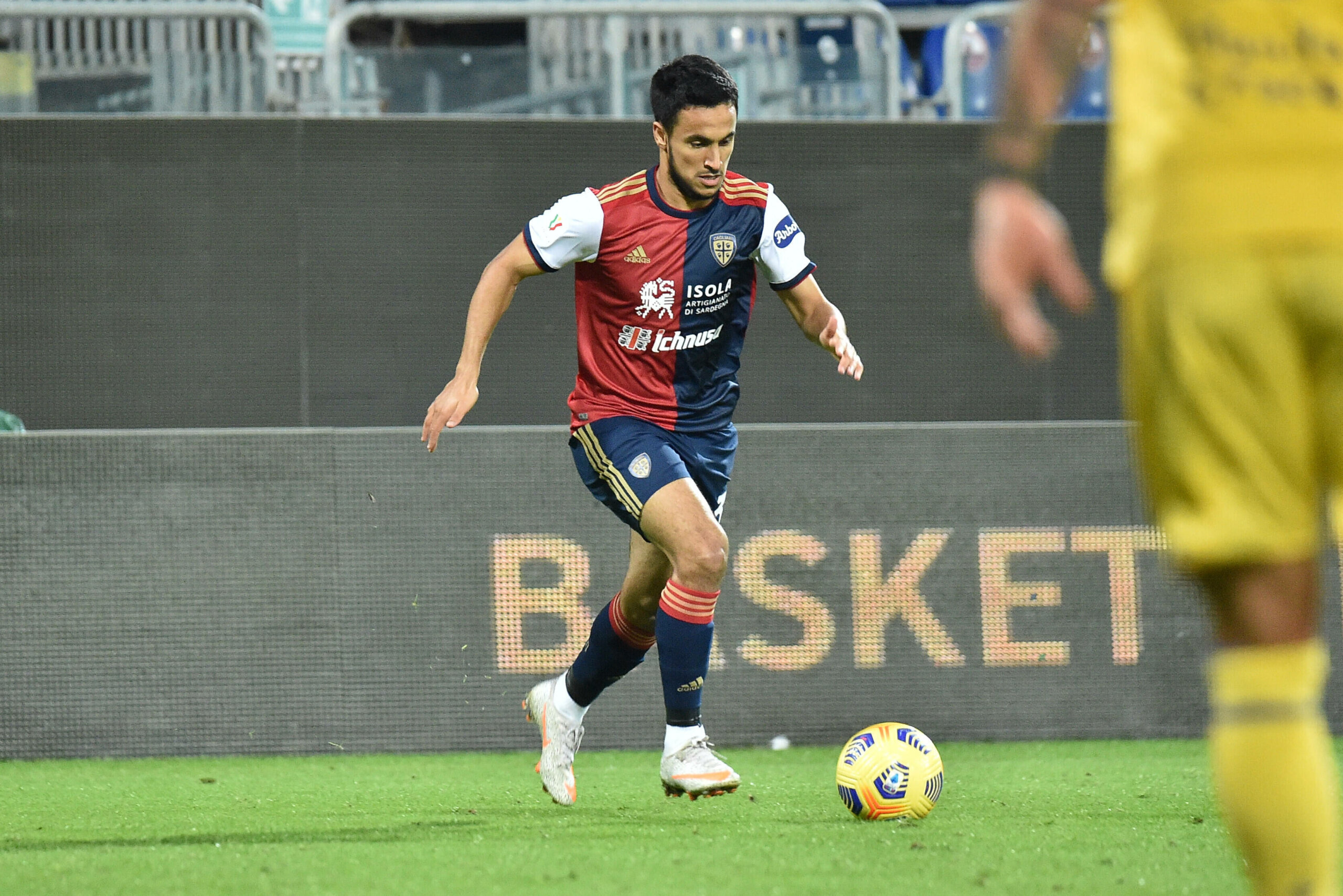 Adam Ounas