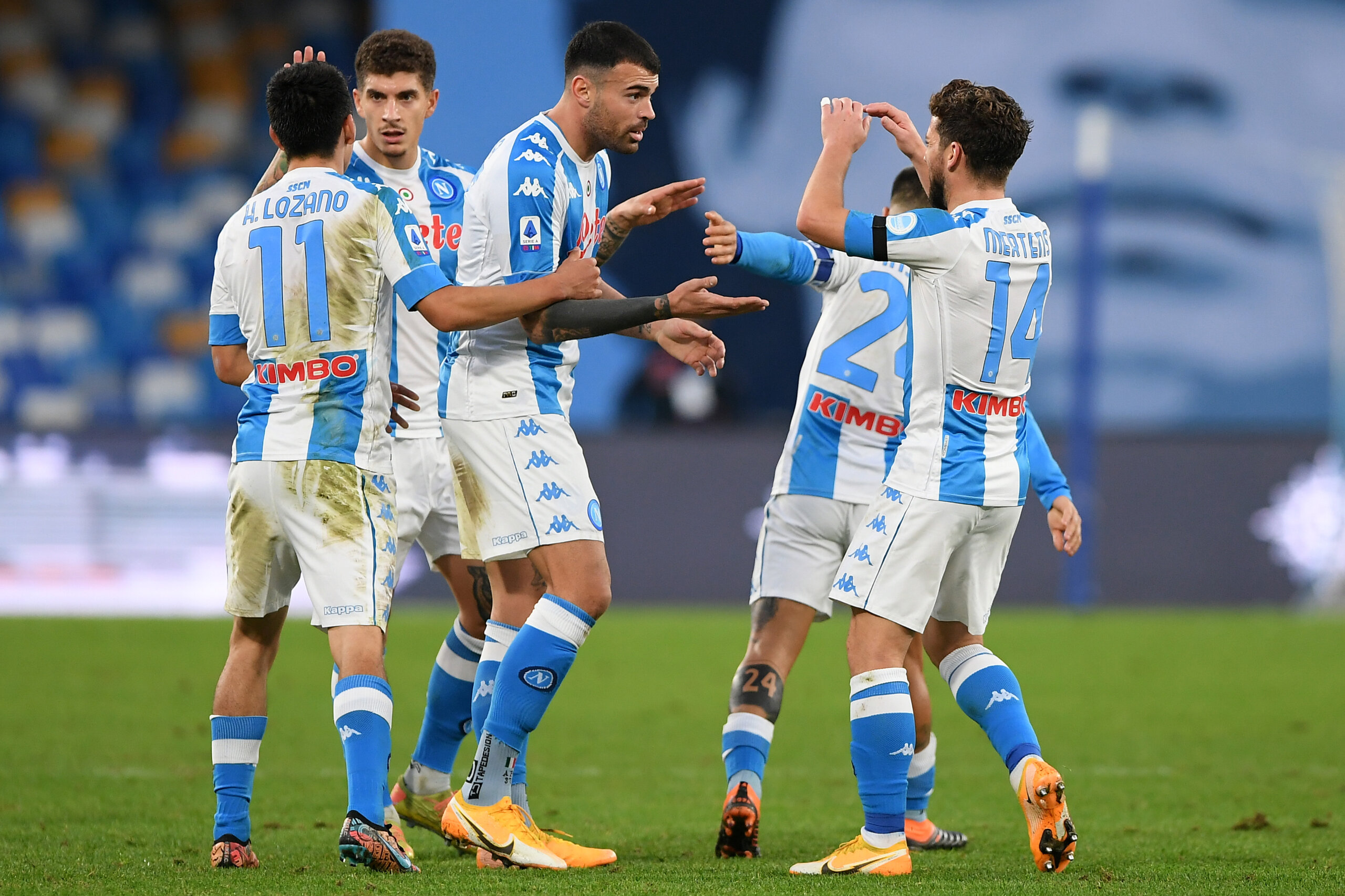 Napoli-Sampdoria 2-1, terzo successo consecutivo per gli ...