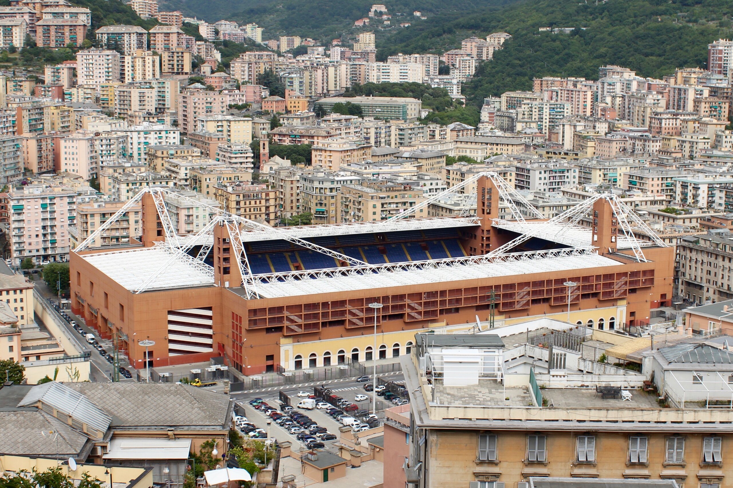 Luigi Ferraris, lo stadio di Genova