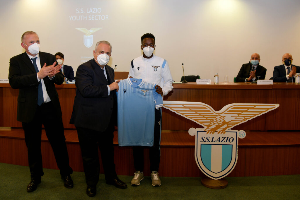 Lazio, ingaggiato il giovane Koulibaly. Non ha mai giocato a calcio