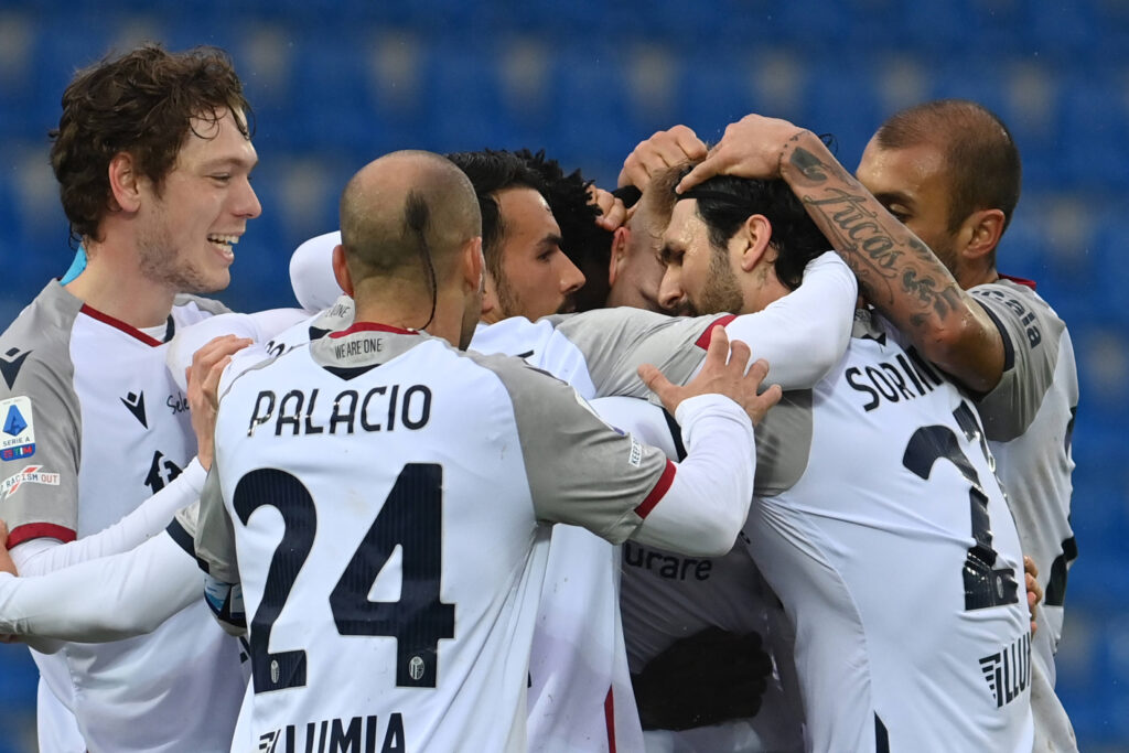 Crotone-Bologna 2-3, gli emiliani ribaltano il risultato in 45 minuti