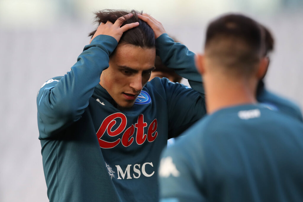 Napoli, Elmas allontanato dall’allenamento. Gattuso potrebbe escluderlo dai convocati