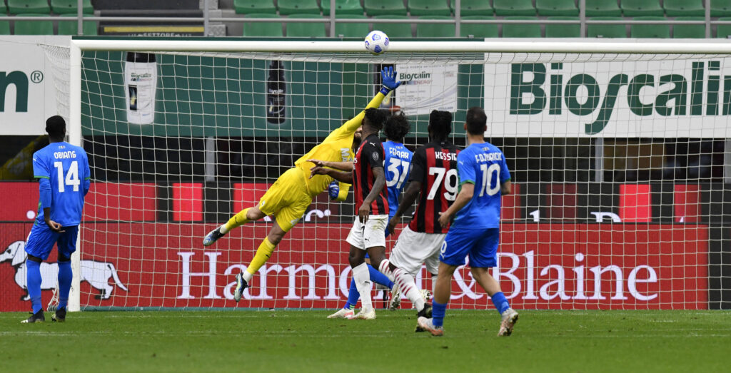 Milan-Sassuolo 1-2, Raspadori da impazzire: rossoneri al tappeto