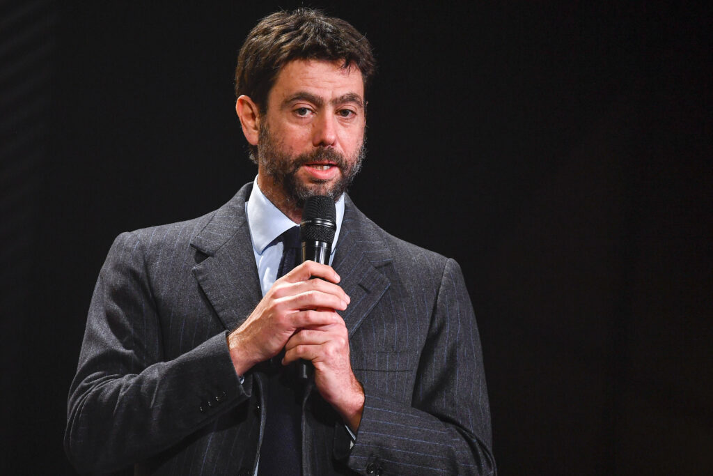 Agnelli, i tifosi contro l’ECA: “I vostri piani distruggono il calcio”