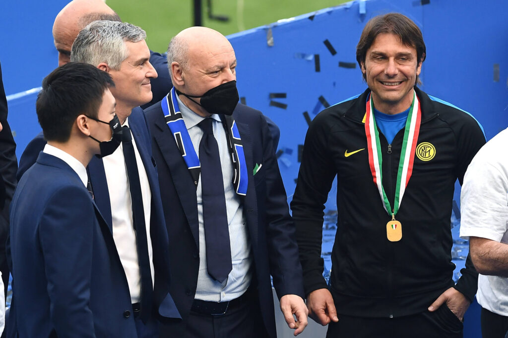 Inter, “Conte in” o “Conte out”? Le reazioni dei tifosi sui social