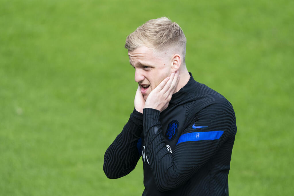 VAN DE BEEK