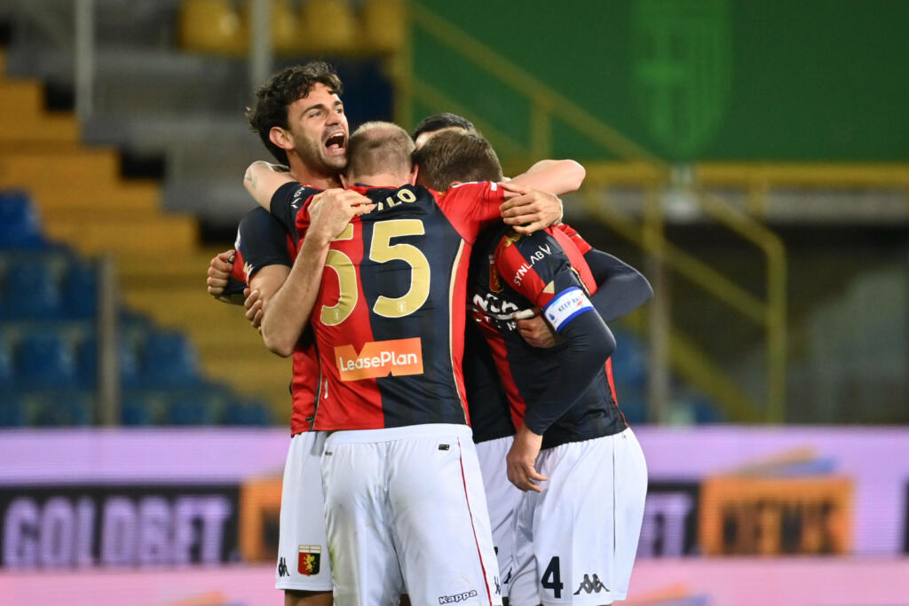 Genoa, presentata la maglia Home per la prossima stagione