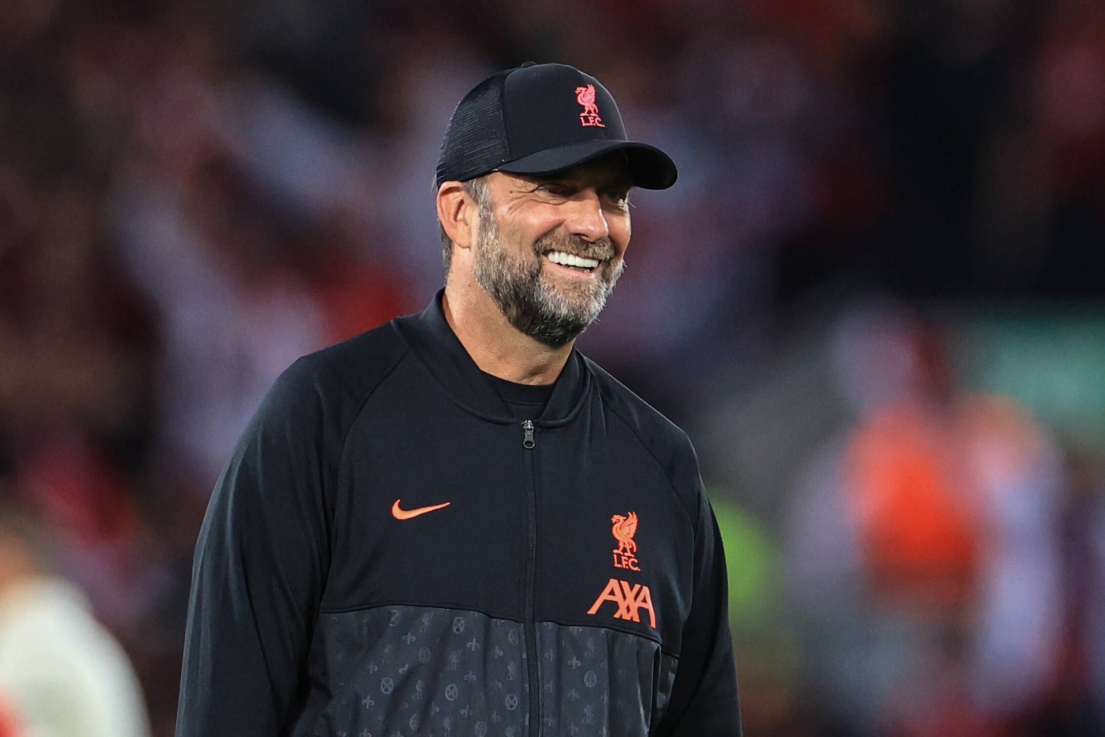 L'allenatore del Liverpool smorza i toni prima del Porto, ricordando alla sua squadra che nessuno vince prima di scendere in campo.