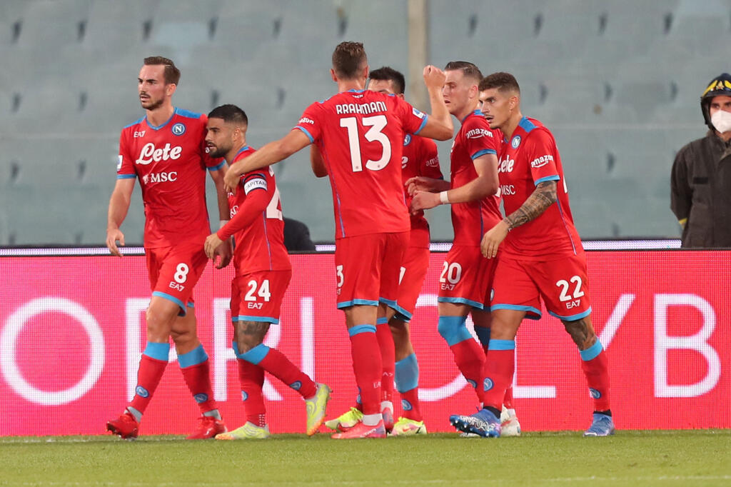 Serie A, vince la Roma. Napoli in rimonta a Firenze, sempre più primo