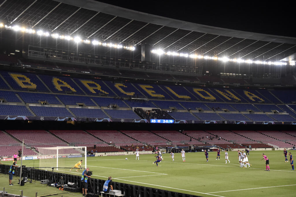 Barcellona, per un anno lontano dal Camp Nou per ristrutturazione