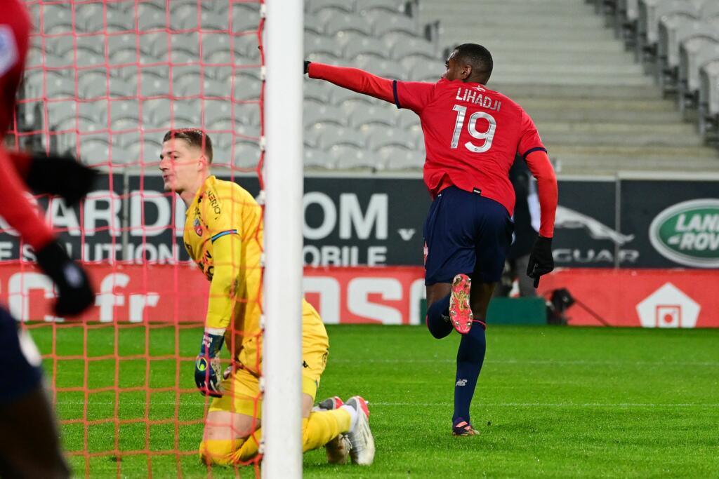 Ligue 1: tris del Lille al Lorient, vittoria esterna per lo Strasburgo