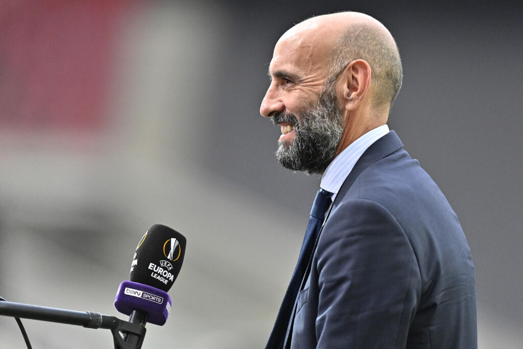 Siviglia, Monchi: “Diego Carlos resta, l’ho visto felice”