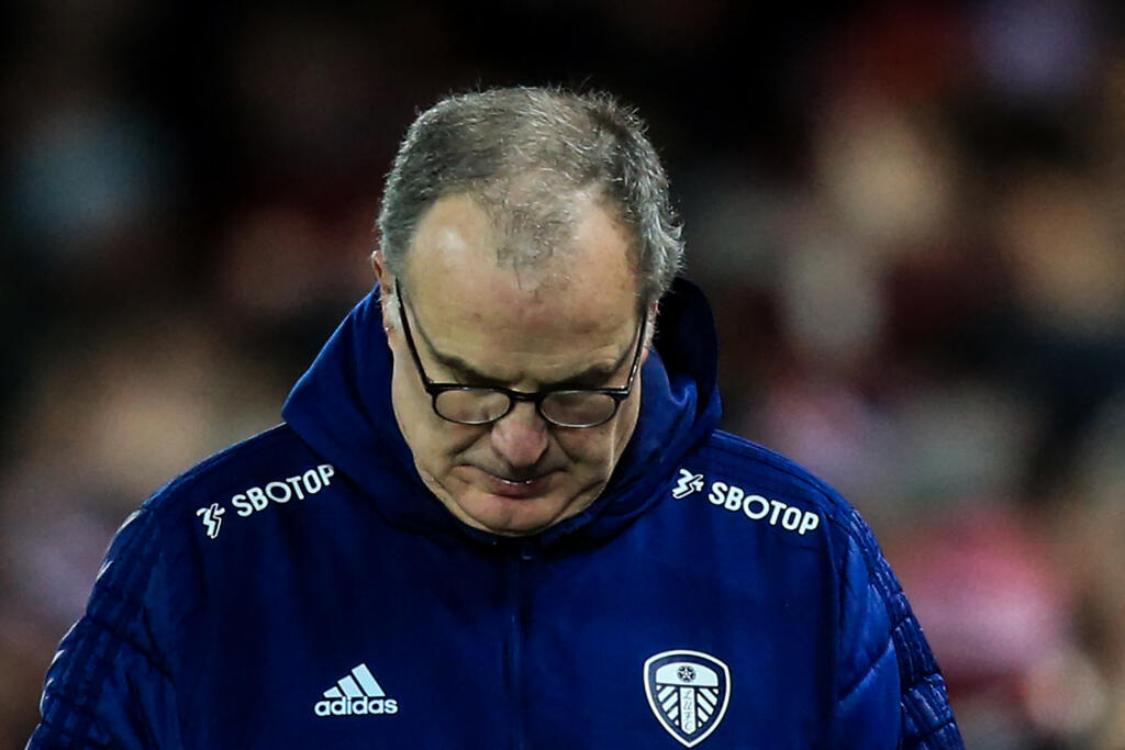 Leeds, esonerato Bielsa. Il comunicato del club