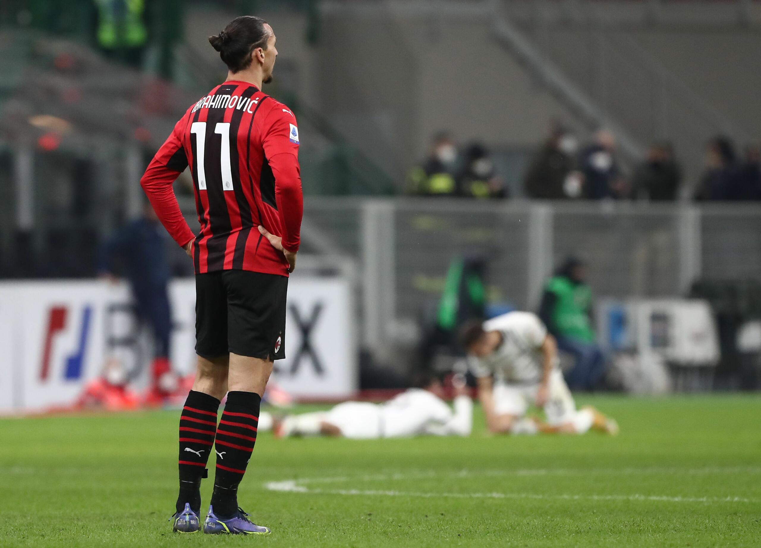 Infortunati Milan Come Stanno Ibra E Maignan In Vista Del Napoli