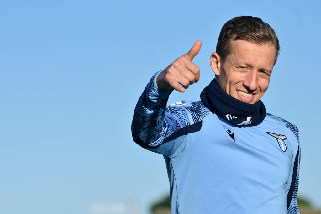 Calciomercato Lazio, Lucas Leiva spinge per il rinnovo: la situazione