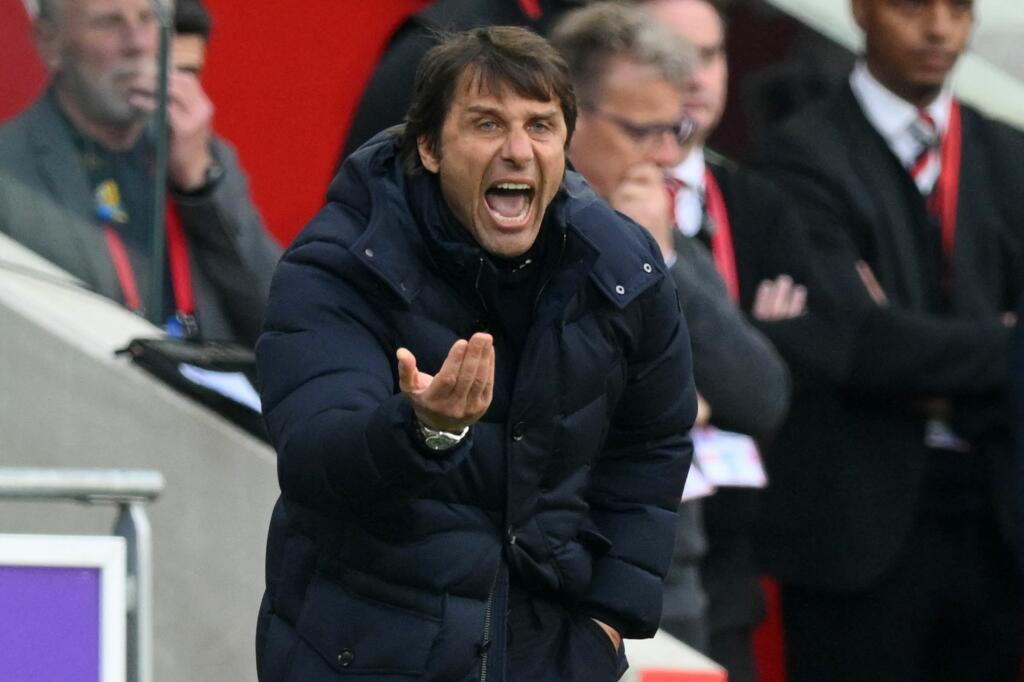 Conte: “PSG? Tutte fake news. Parlerò con il Tottenham a fine stagione”