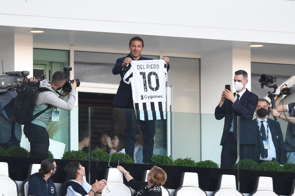 Juventus, l’emozionante ritorno di Del Piero allo Stadium dopo 10 anni