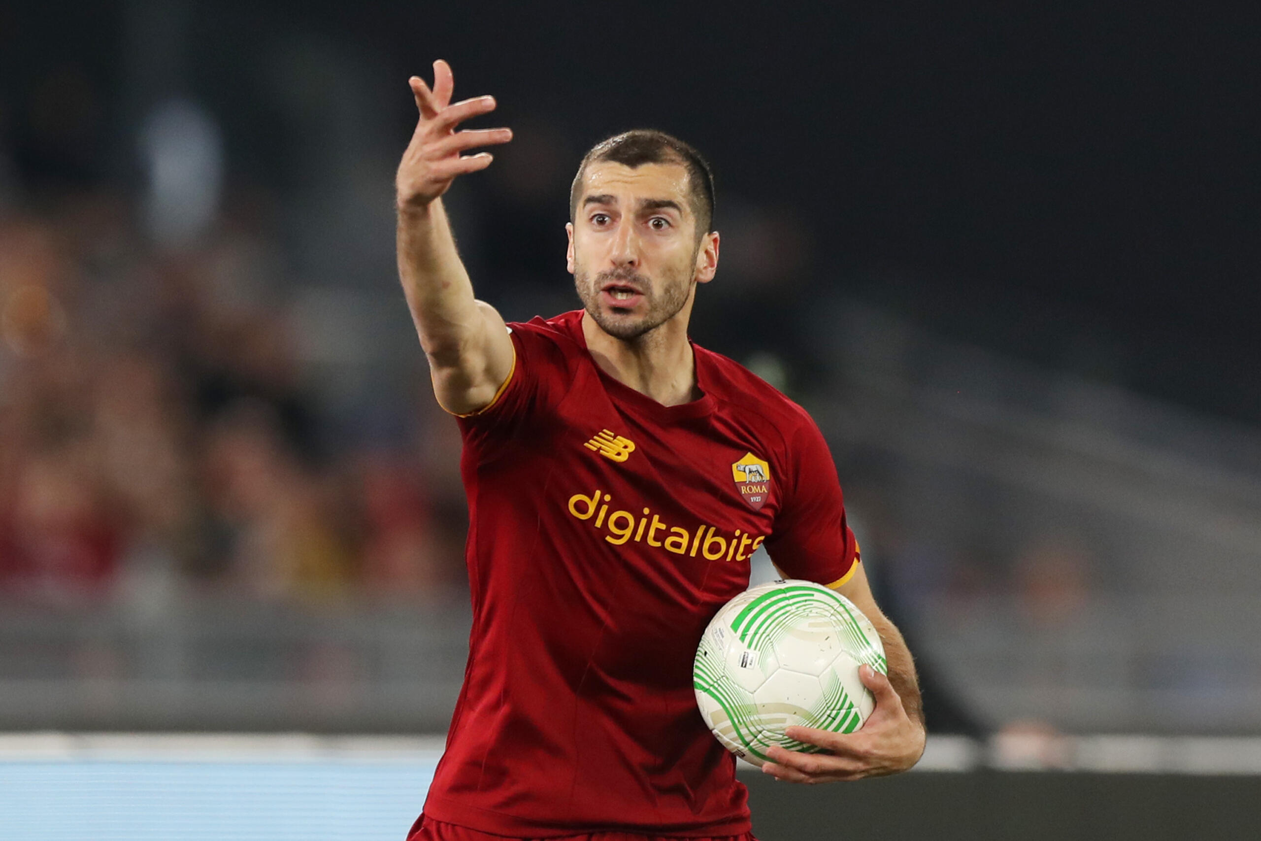 Roma rinnovo Mkhitaryan