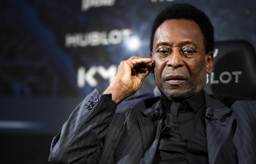 Guerra in Ucraina, Pelè a Putin: “Solo tu hai il potere di fermare il conflitto”