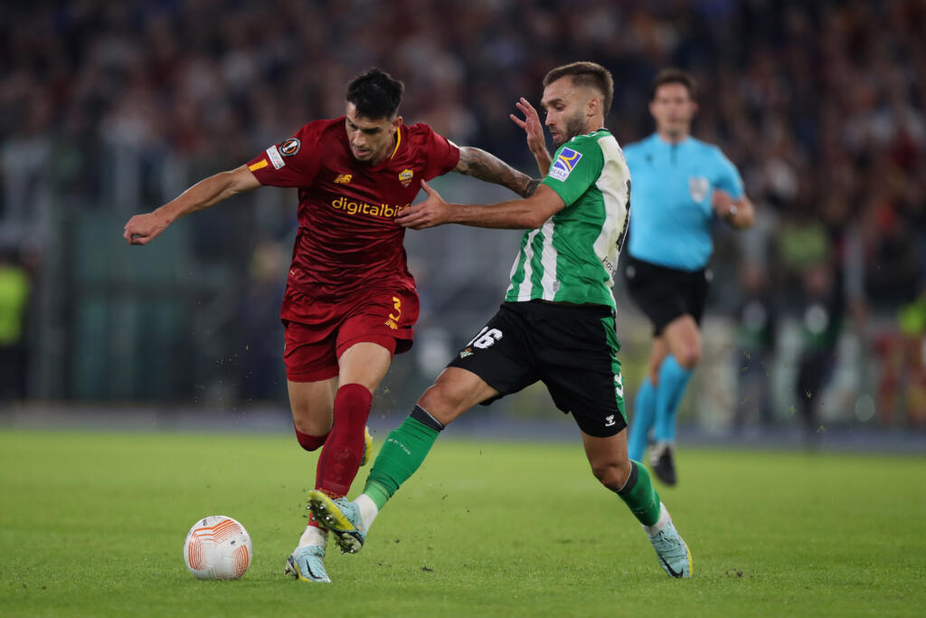 Roma-Real Betis 1-1 dopo i primi 45′: a Dybala risponde Rodriguez