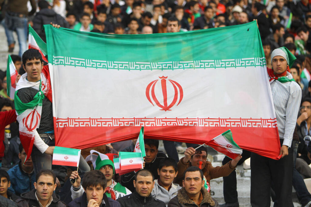 Iran, gli attivisti chiedono l’esclusione dai Mondiali: la situazione