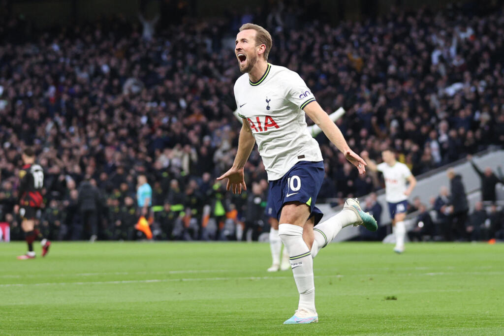 Mercato estero, nuova offerta del Bayern per Kane: le ultime