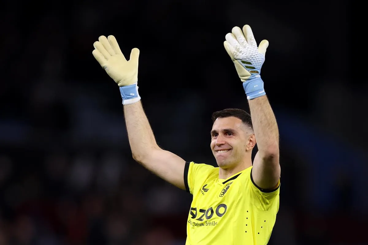 Inter, l'alternativa a Sommer è Emiliano Martinez