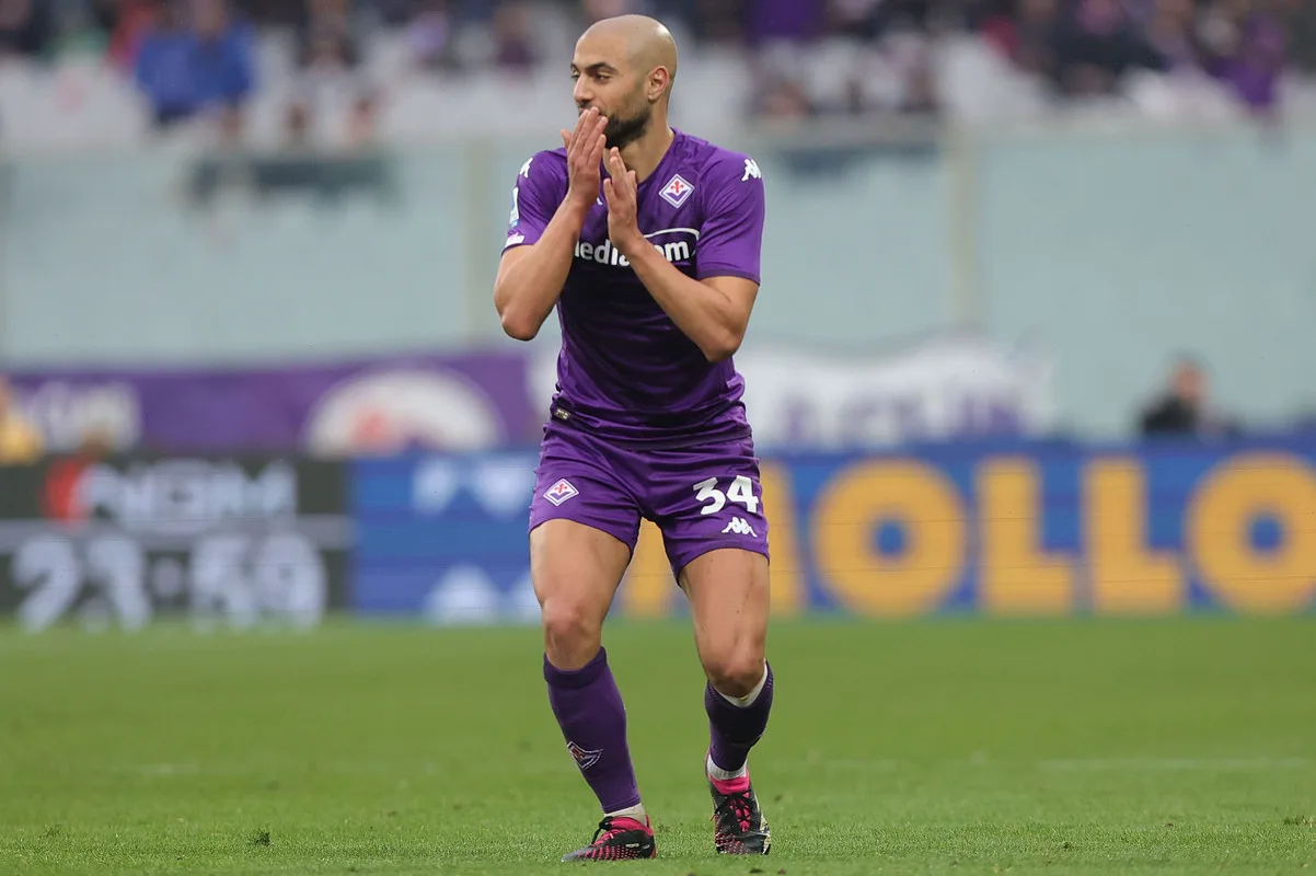 Amrabat Fiorentina Manchester United