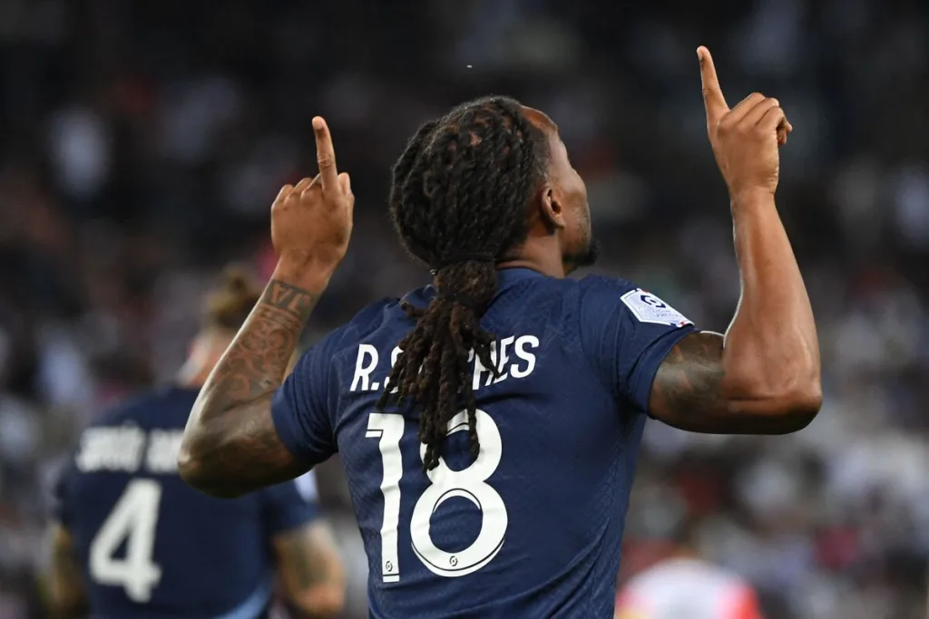 renato sanches roma mercato psg