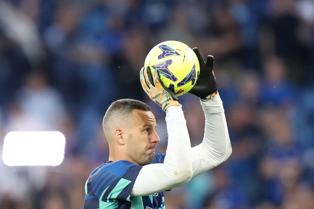 Inter, torna Handanovic: l’annuncio del portiere