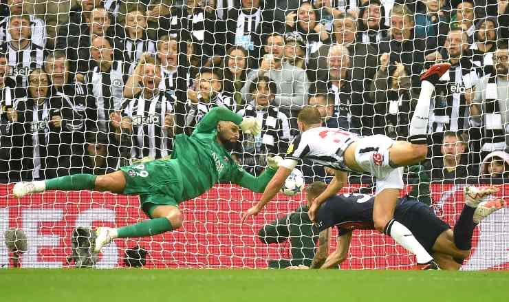 Donnarumma contro il Newcastle