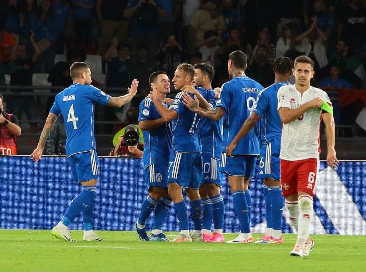 Gli azzurri festeggiano il gol contro Malta