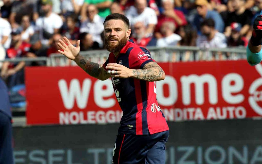 Altri guai per il Cagliari, Nandez out per infortunio: i dettagli