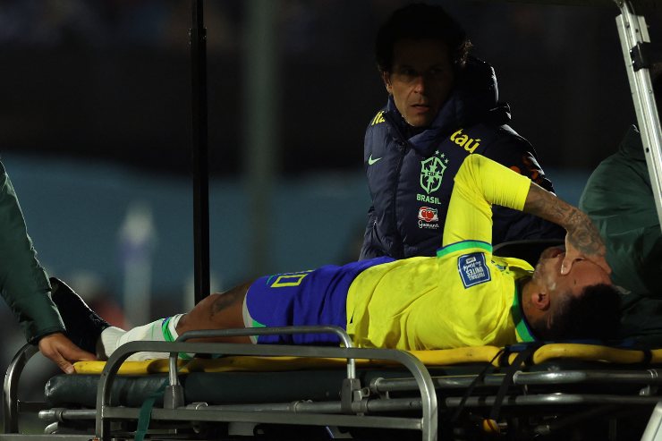 Neymar infortunato con il Brasile