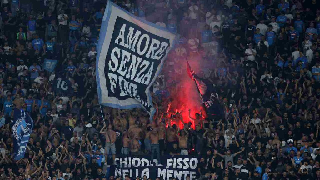 Tifosi Napoli in curva B