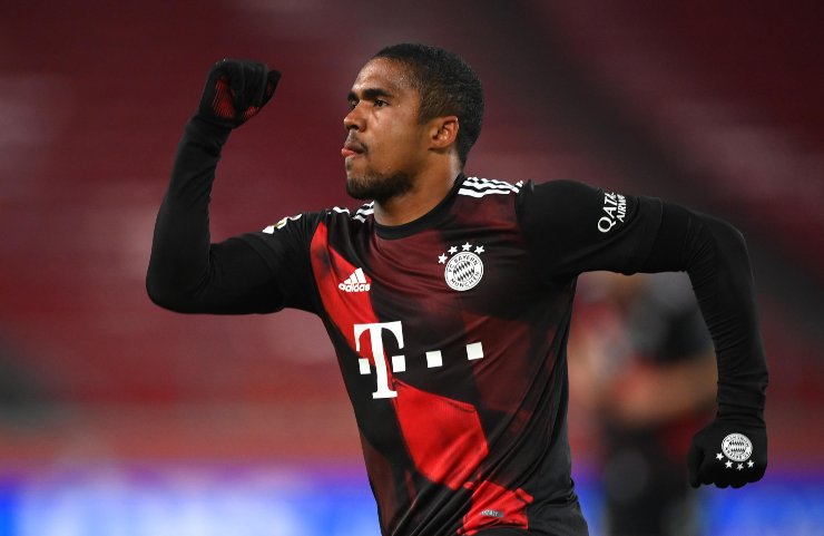 Douglas Costa