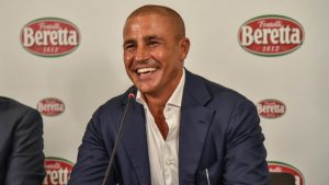 Fabio Cannavaro sorridente e pronto a tornare in panchina