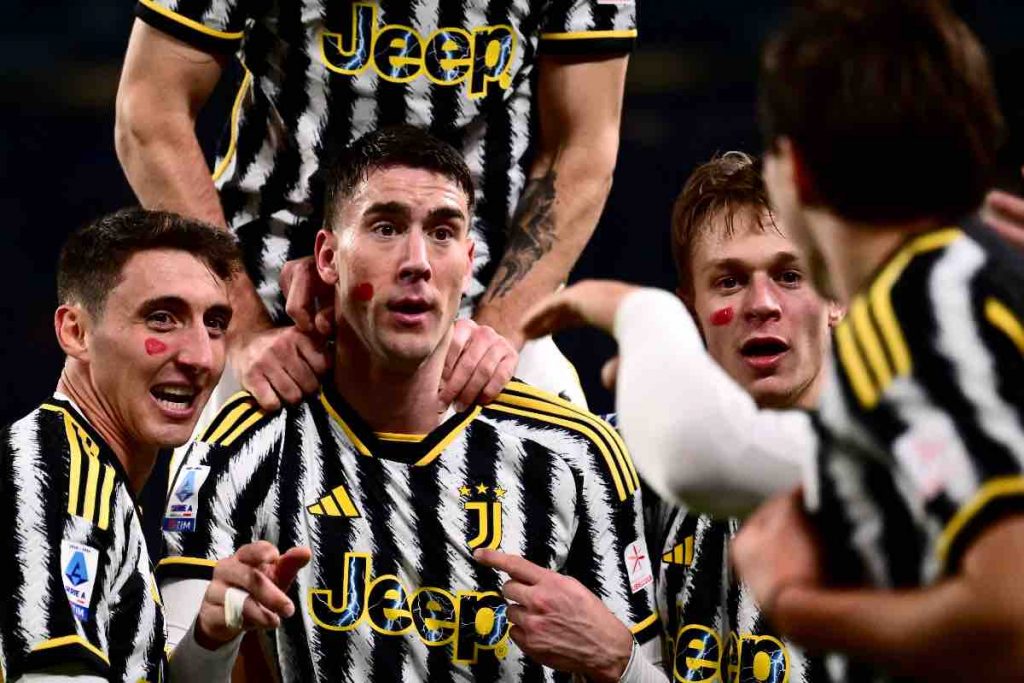 Juventus, avanti tutta sui rinnovi: priorità ai due attaccanti