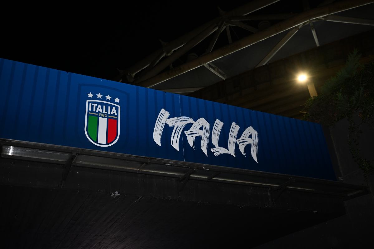 Maglia calcio nazionale Italia FIGC replica autorizzata della stagione 2023  da personalizzare