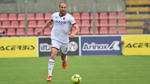 Lorenzo De Silvestri, calciatore del Bologna