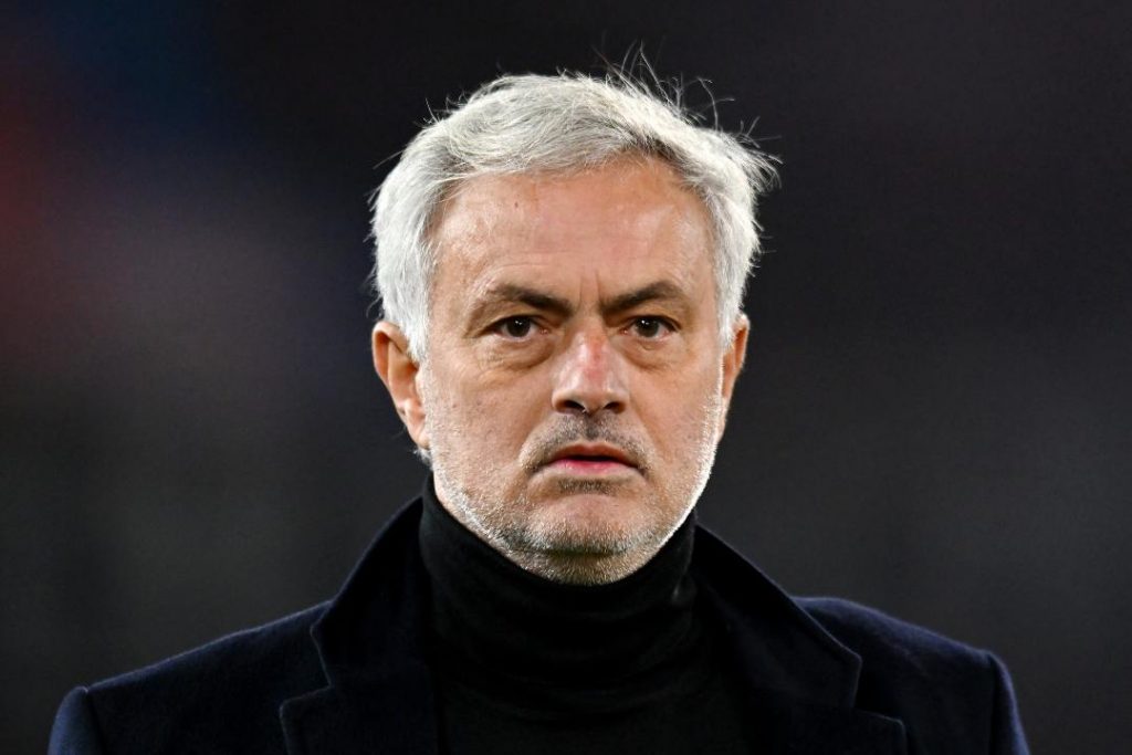 Roma, Mourinho: “Superlega? La posizione del club è anche la mia”