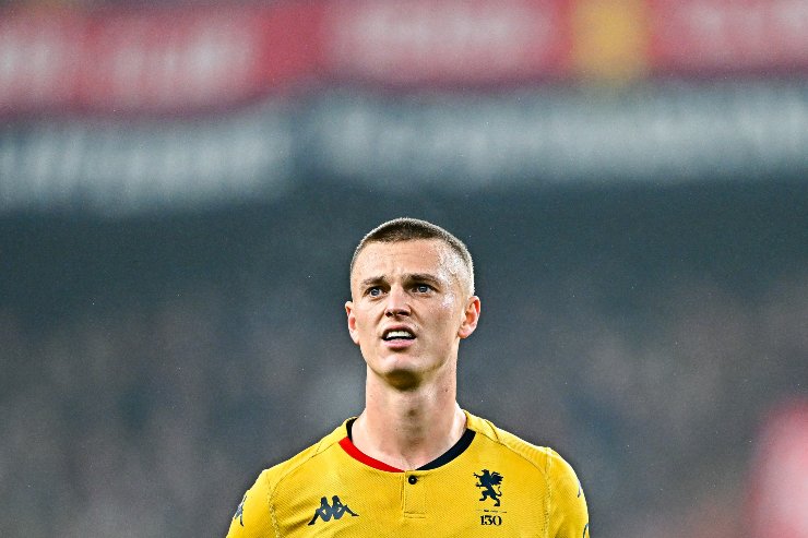 Albert Gudmundsson tra i migliori centrocampisti per il fantacalcio