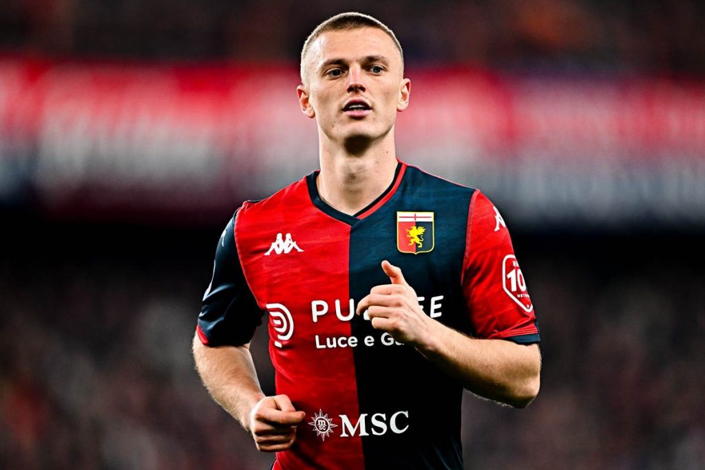 Genoa, Gudmundsson: “Mercato particolare, Gilardino mi ha sorpreso”