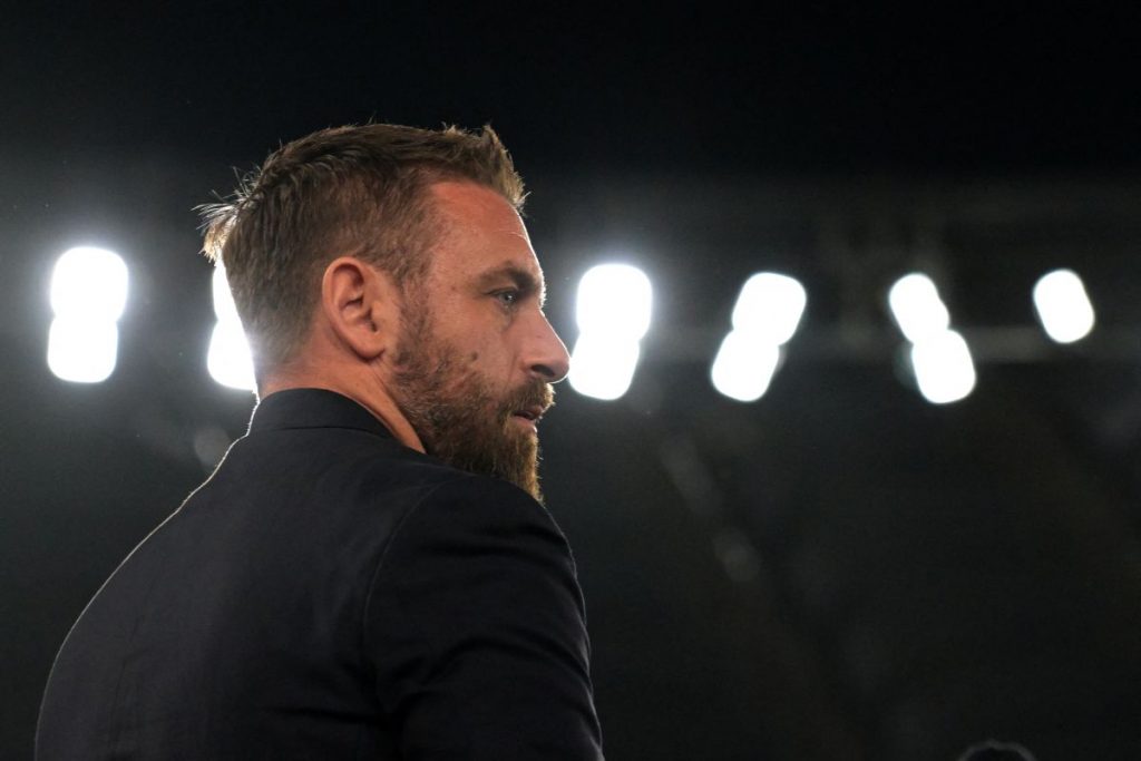 Roma, le ultime verso il Brighton: De Rossi replica Monza