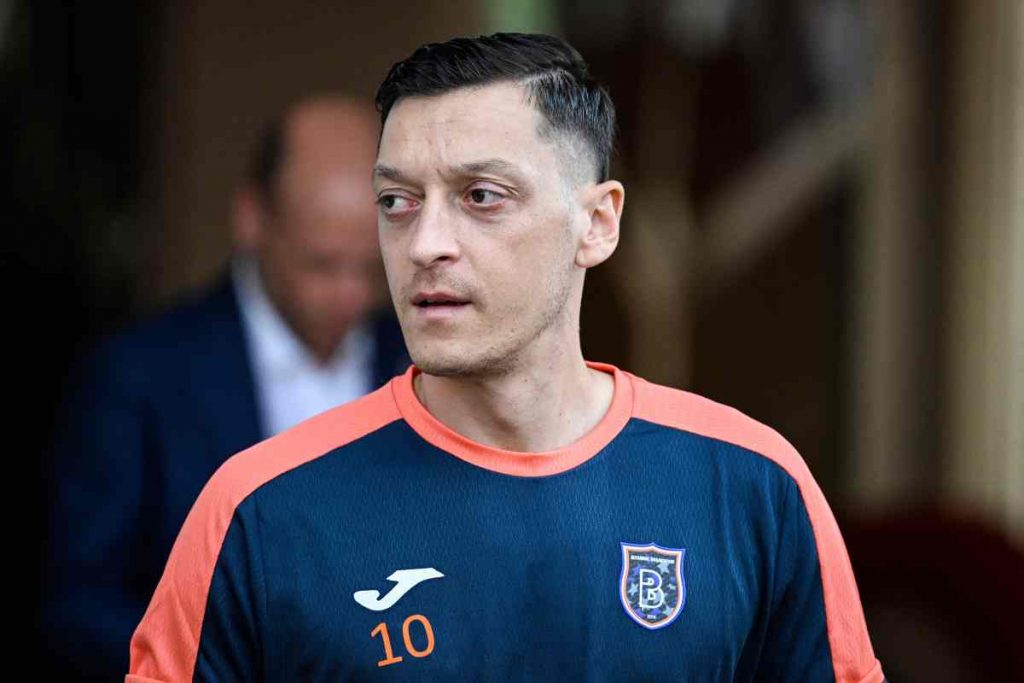 Ozil esce allo scoperto: clamorosa rivelazione sulla Juve, le parole