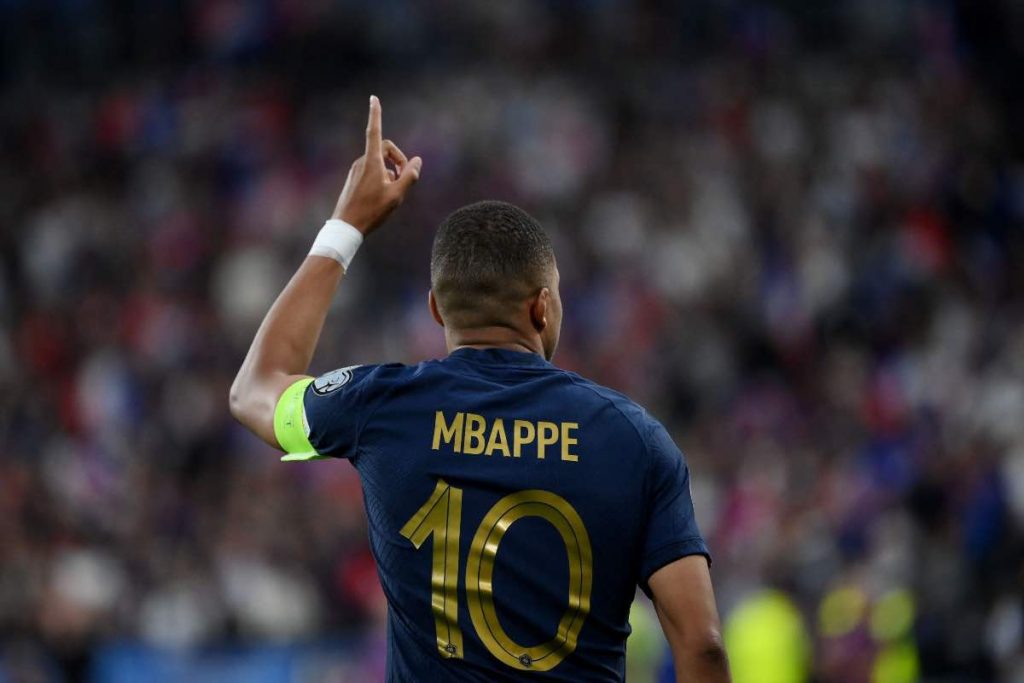 Mbappé, l'esordio col Real Madrid nella Supercoppa contro l'Atalanta