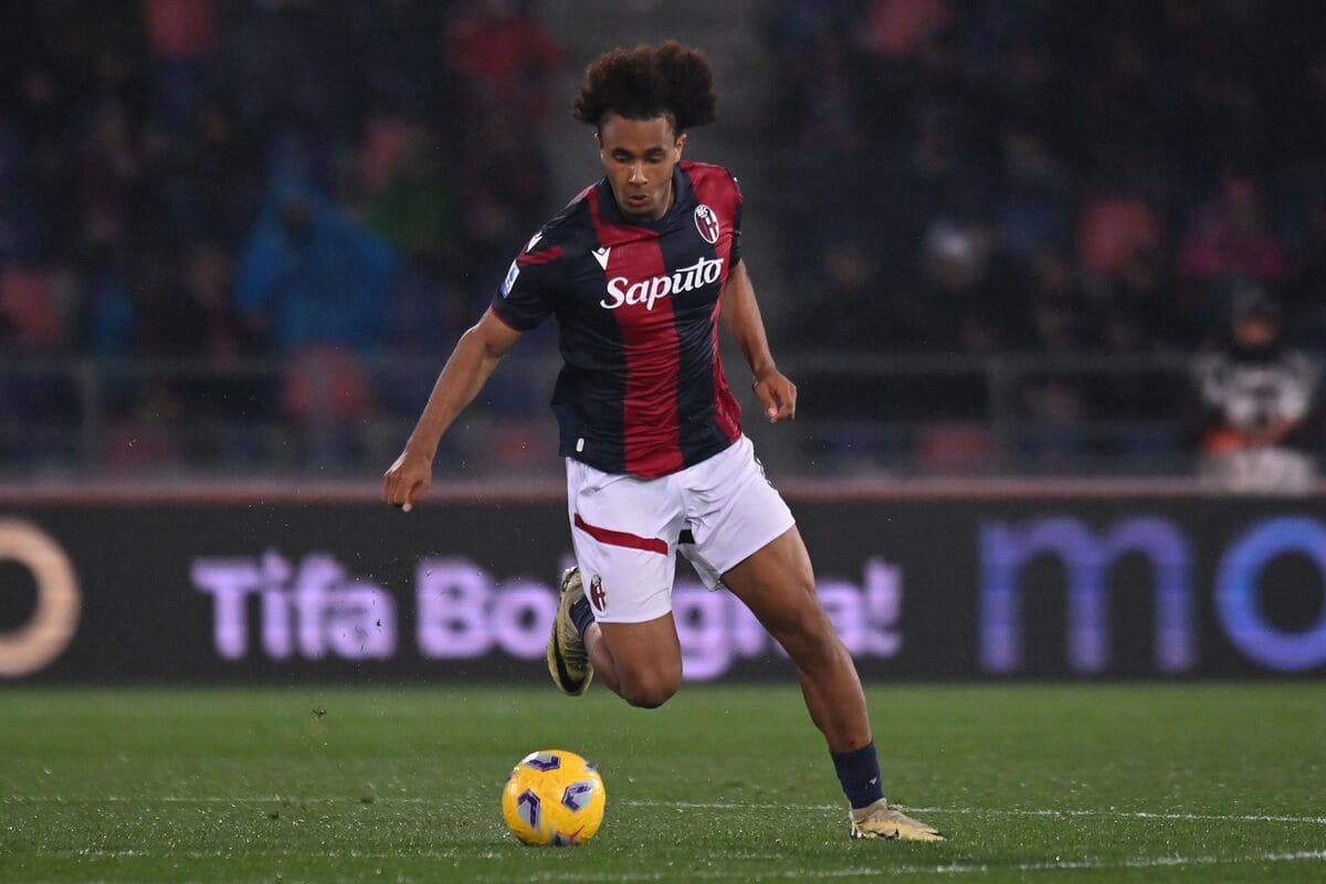 Joshua Zirkzee, Bologna