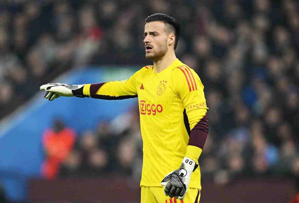 Mercato Genoa, continua il casting per il portiere: idea dall’Ajax