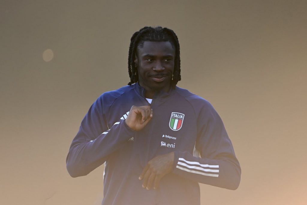 Fiorentina, Kean si presenta: “Il gioco di Palladino mi ha convinto. Su Vlahovic…”